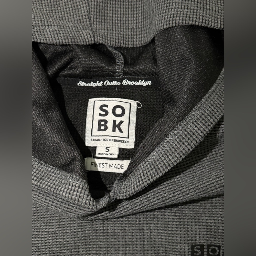 Straight Outta Brooklyn men's black and gray hooded long sleeve t-shirt size S - Picture 7 of 7